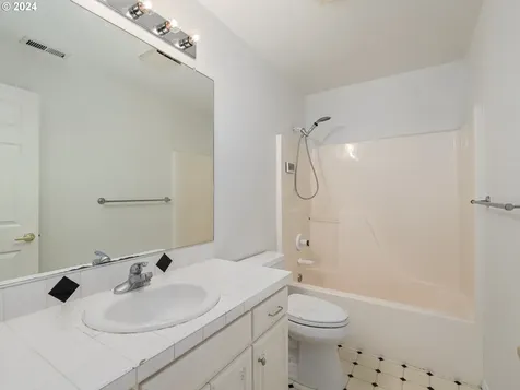 16078 SE Orchard View Lane Damascus OR 97089