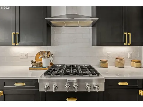 9518 N Boxwood Street Camas WA 98607