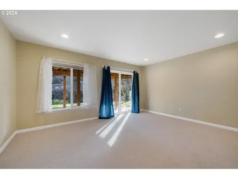 19685 Fitch Drive Beaver OR 97108