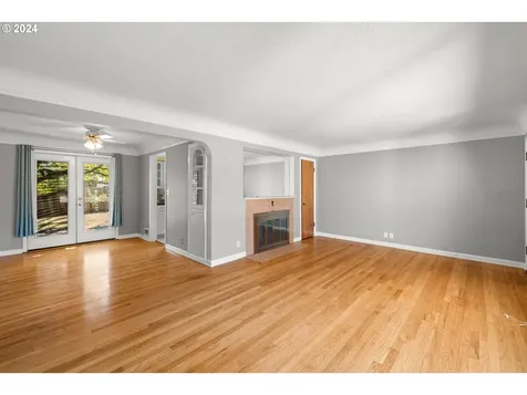 4220 Ne 69th Avenue Portland OR 97218