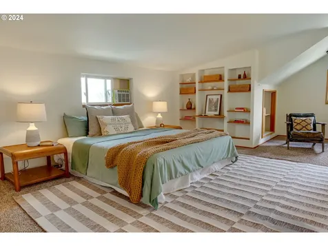 5027 Ne 10th Avenue Portland OR 97211