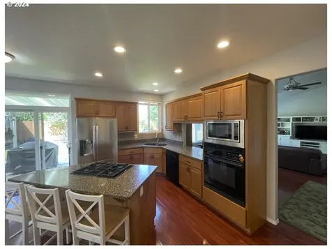 2437 N O Street Washougal WA 98671