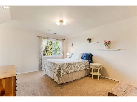9876 Sw Peppertree Lane Portland OR 97224