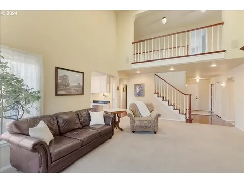 9876 Sw Peppertree Lane Portland OR 97224