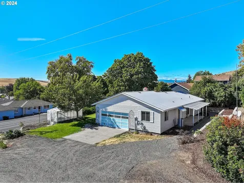 280 NE 5th Street Dufur OR 97021