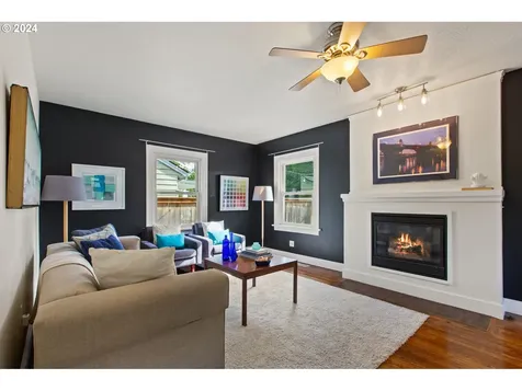 3031 Se Holgate Boulevard Portland OR 97202