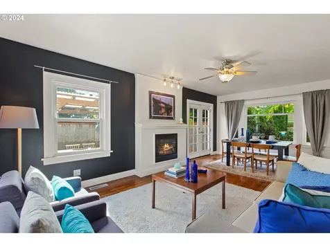 3031 Se Holgate Boulevard Portland OR 97202