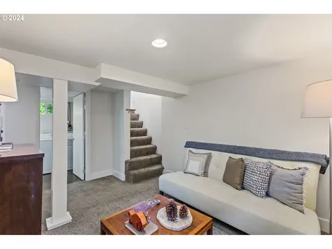 3031 Se Holgate Boulevard Portland OR 97202