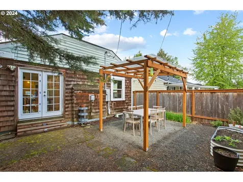 3031 Se Holgate Boulevard Portland OR 97202