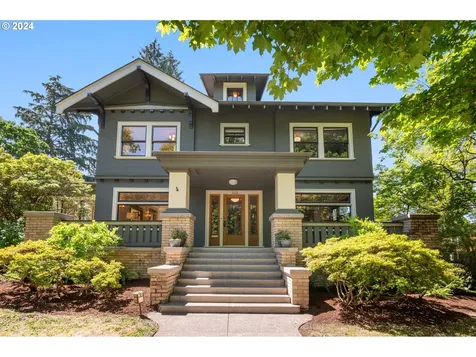 5606 SE Yamhill Street Portland OR 97215