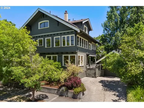 5606 SE Yamhill Street Portland OR 97215