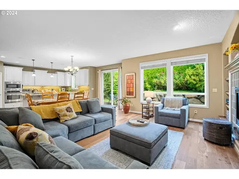11550 Se Aerie Crescent Road Happy Valley OR 97086
