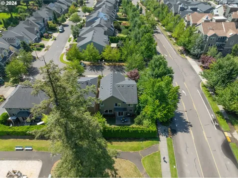 11550 Se Aerie Crescent Road Happy Valley OR 97086