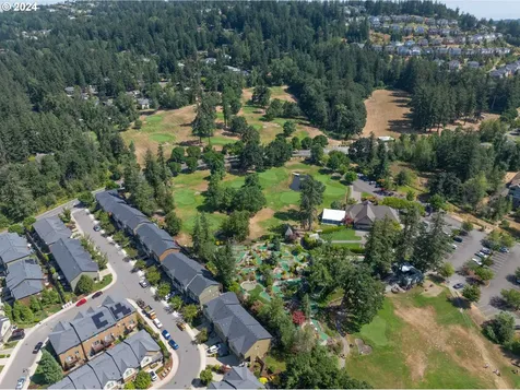 11550 Se Aerie Crescent Road Happy Valley OR 97086