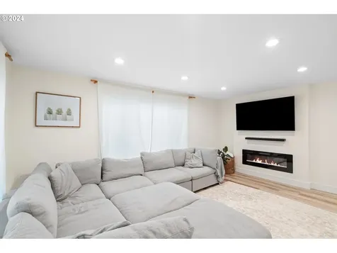 9219 NE 76th Street Vancouver WA 98662
