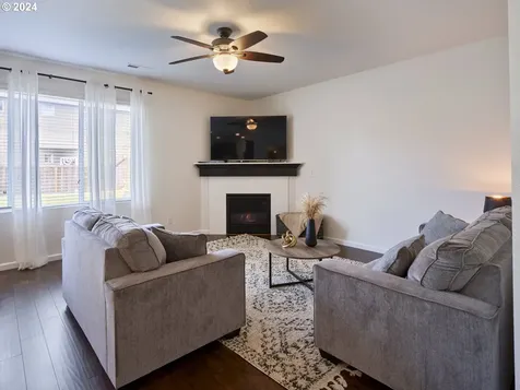 241 N 34th Court Ridgefield WA 98642
