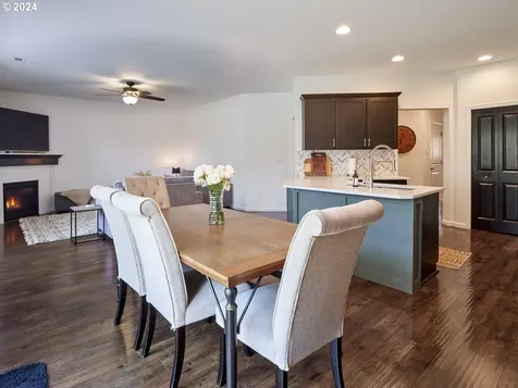 241 N 34th Court Ridgefield WA 98642