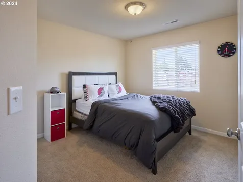 241 N 34th Court Ridgefield WA 98642