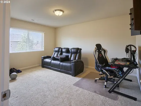 241 N 34th Court Ridgefield WA 98642