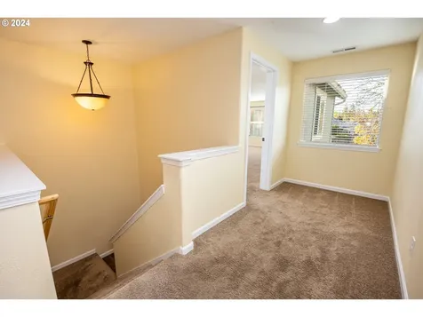 1455 S 58th Street Springfield OR 97478