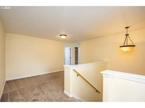 1455 S 58th Street Springfield OR 97478