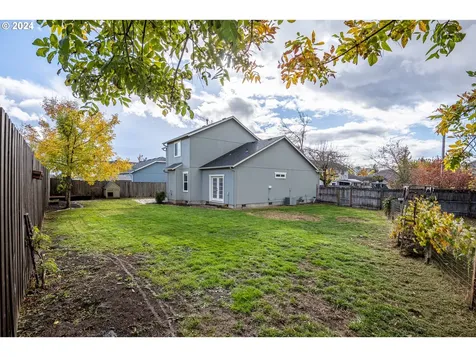1455 S 58th Street Springfield OR 97478