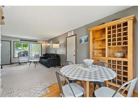 308 Se 13th Street Troutdale OR 97060