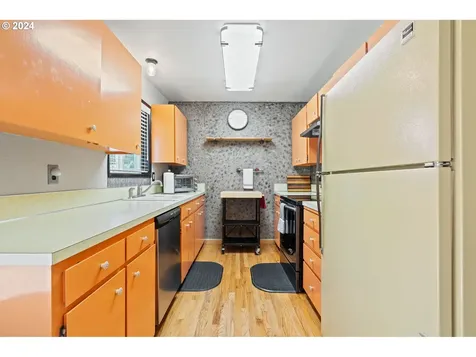 308 Se 13th Street Troutdale OR 97060