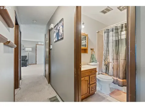308 Se 13th Street Troutdale OR 97060