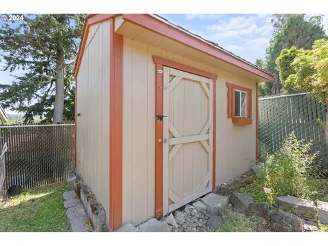308 Se 13th Street Troutdale OR 97060