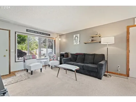 308 Se 13th Street Troutdale OR 97060