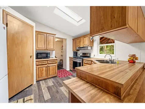 88893 Highway 202 Astoria OR 97103
