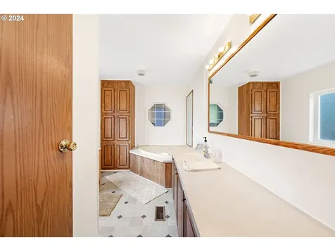 88893 Highway 202 Astoria OR 97103
