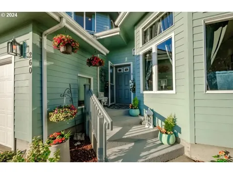 260 Ne 71st Place Newport OR 97365