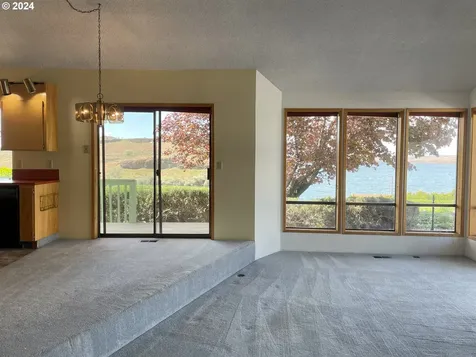 33890 River View Drive Hermiston OR 97838