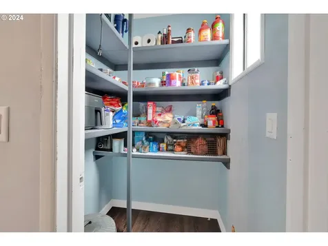 592 58th Street Springfield OR 97478