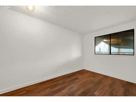 592 58th Street Springfield OR 97478