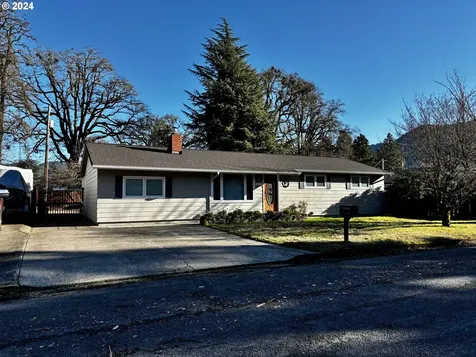 76481 Portal Drive Oakridge OR 97463