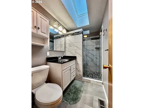 76481 Portal Drive Oakridge OR 97463