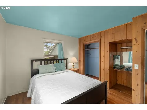 11641 Ne Siskiyou Street Portland OR 97220