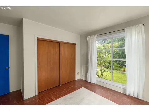 11641 Ne Siskiyou Street Portland OR 97220