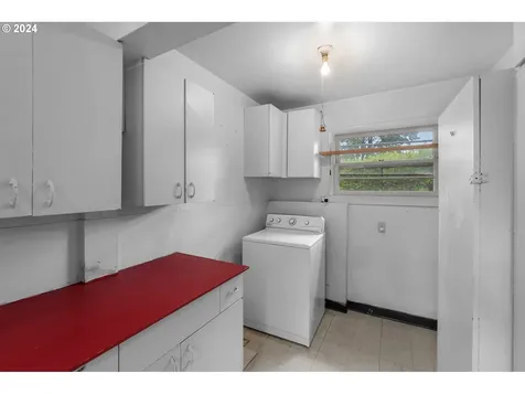 11641 Ne Siskiyou Street Portland OR 97220
