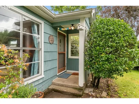 11641 Ne Siskiyou Street Portland OR 97220