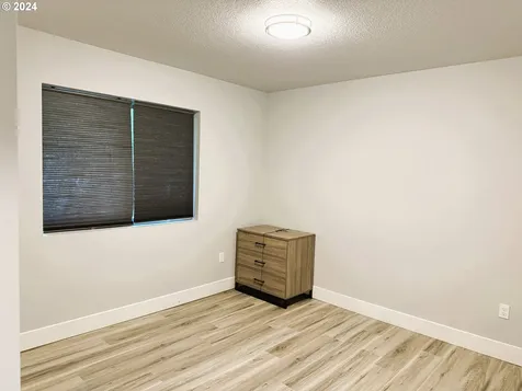 106 Oak Street Winlock WA 98596