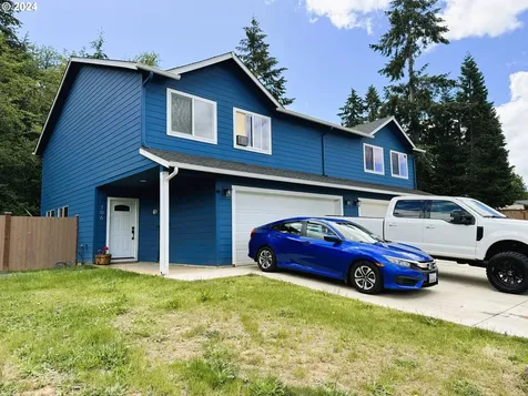 106 Oak Street Winlock WA 98596