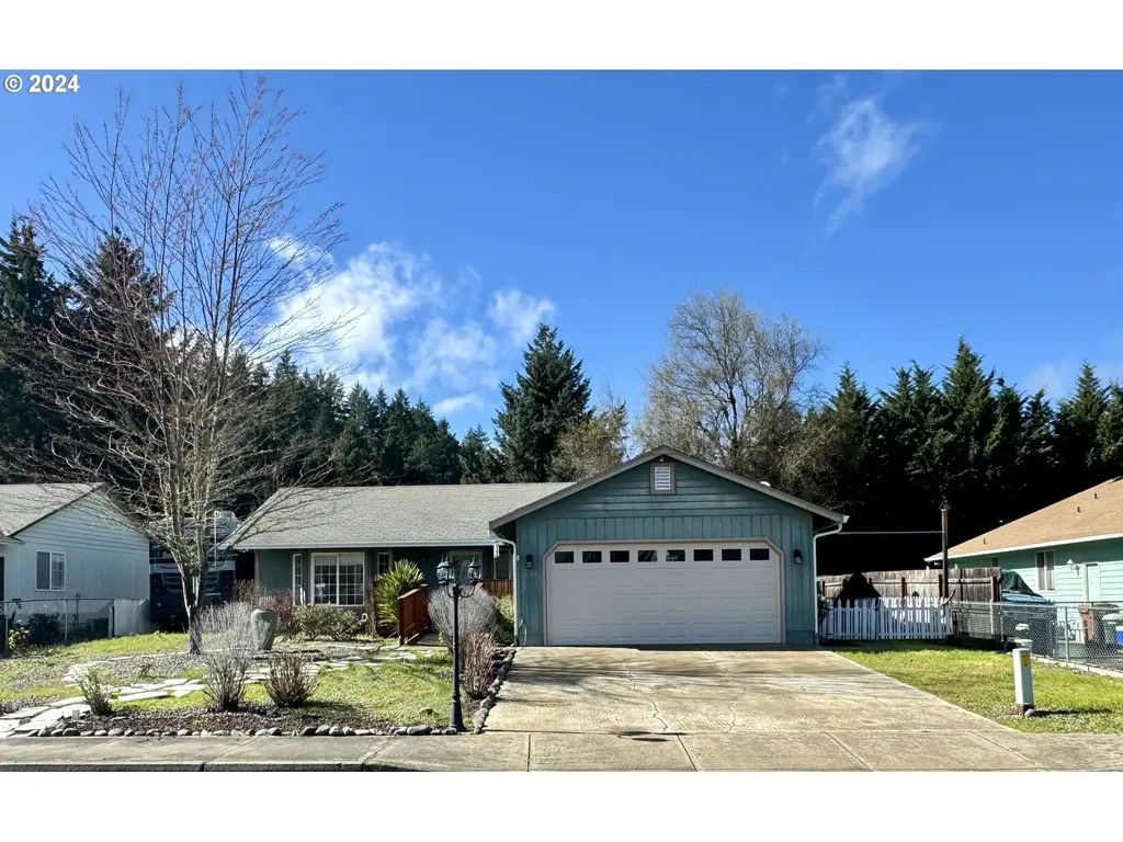 226 Se Wildwood Way Myrtle Creek OR 97457