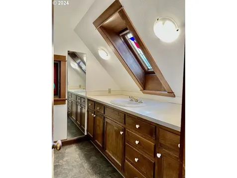 235 Spyglass Drive Eugene OR 97401