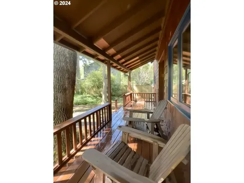 235 Spyglass Drive Eugene OR 97401