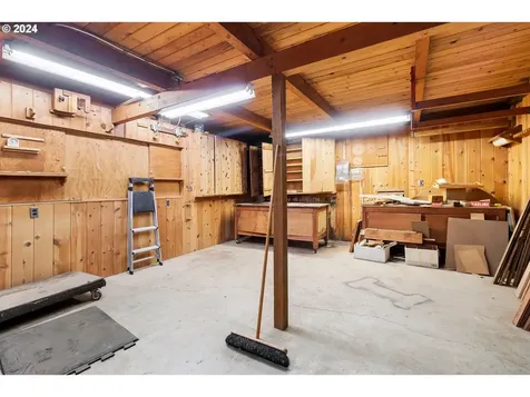 11556 Se Hilltop Court Happy Valley OR 97086