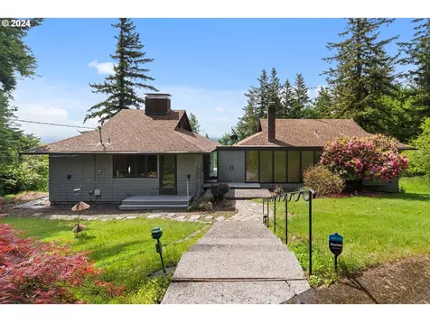 11556 Se Hilltop Court Happy Valley OR 97086